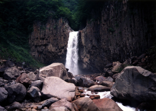 burogu苗名の滝３.jpg
